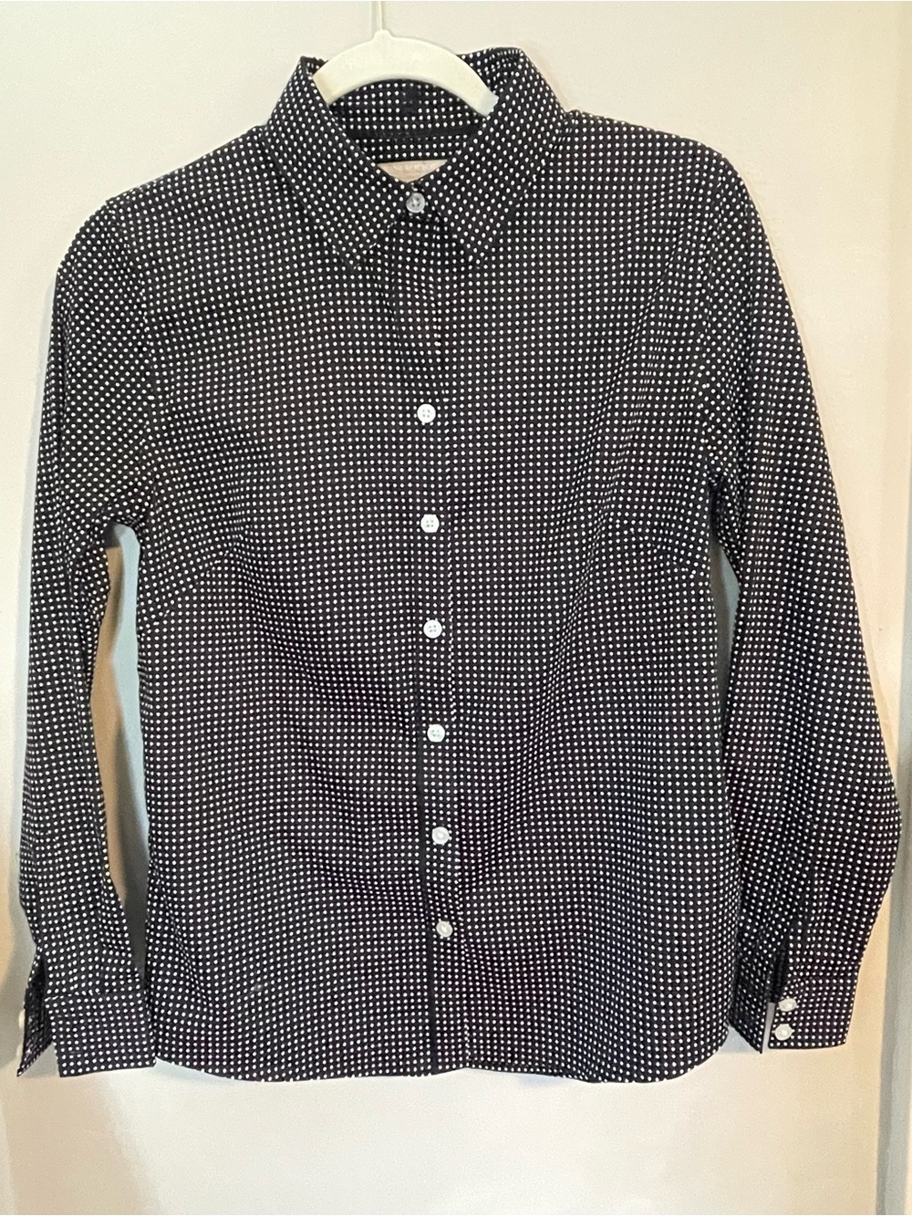 Banana Republic 8 Petite Black White Polka Dot Non-Iron Fitted Shirt